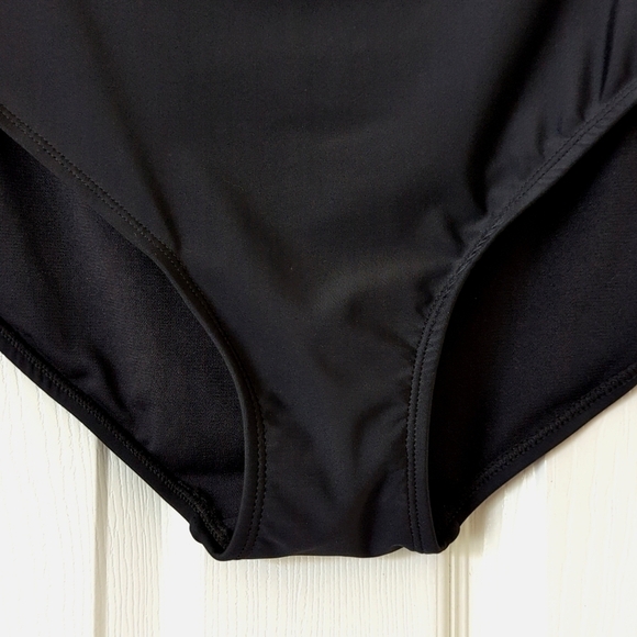 St. John's Bay Secretly Slender Tummy Control Bikini Swim Bottom Black 20W - Picture 3 of 11